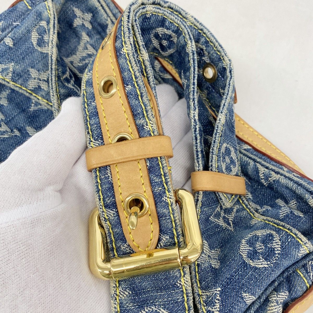 Louis Vuitton Belt Bag Monogram Denim Blue — view 9