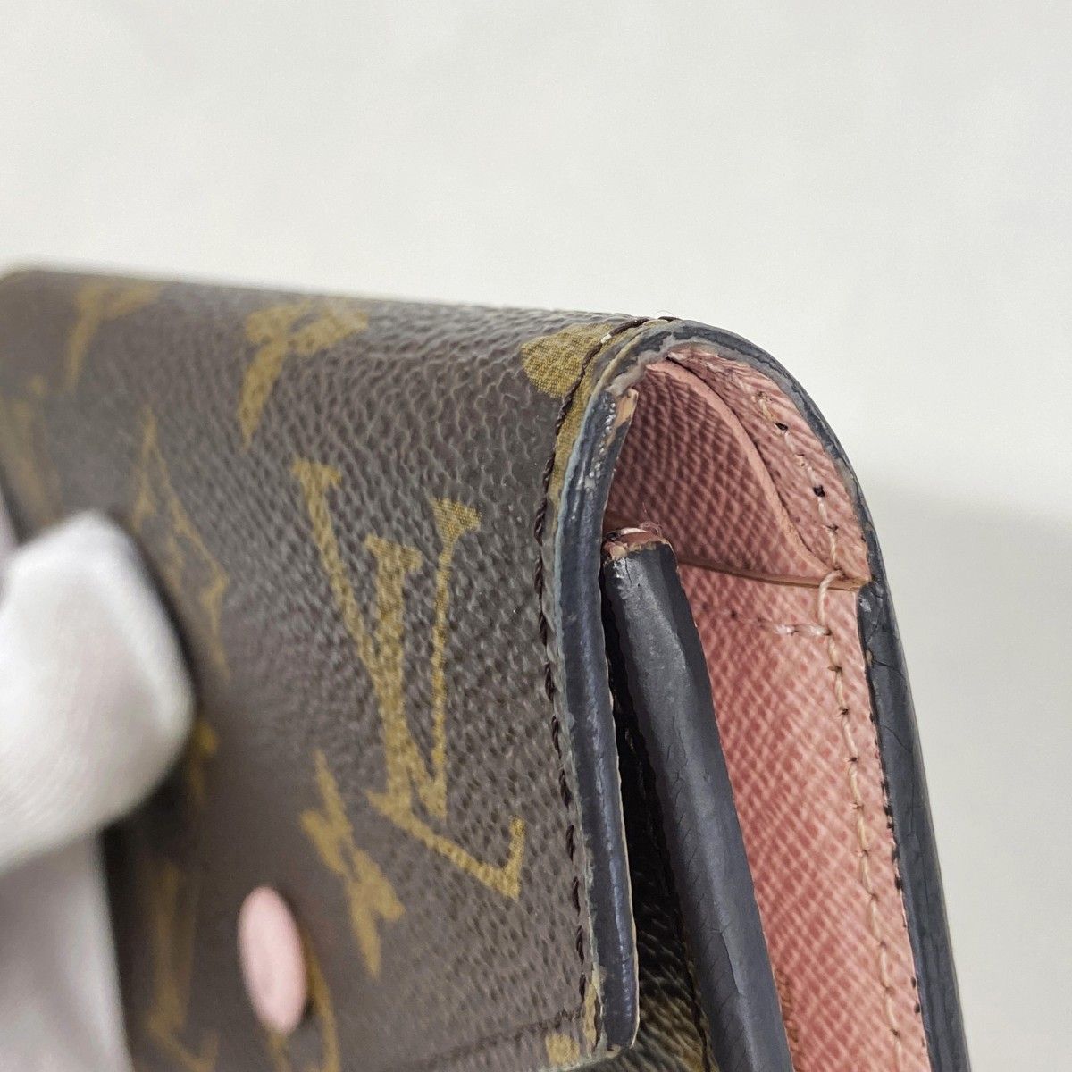 Louis Vuitton Trifold Wallet Monogram Portefeuille Victorine Rose Ballerine — view 6