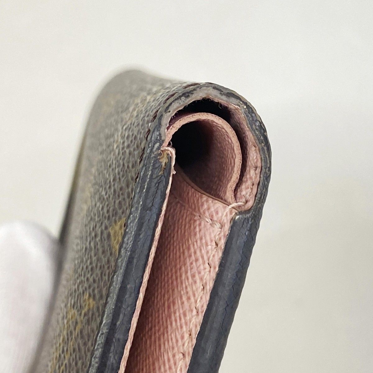 Louis Vuitton Trifold Wallet Monogram Portefeuille Victorine Rose Ballerine — view 5