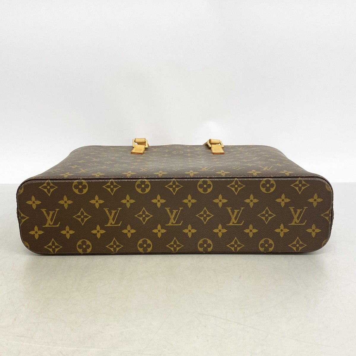 Louis Vuitton Shoulder Bag Monogram Luco Brown — view 3