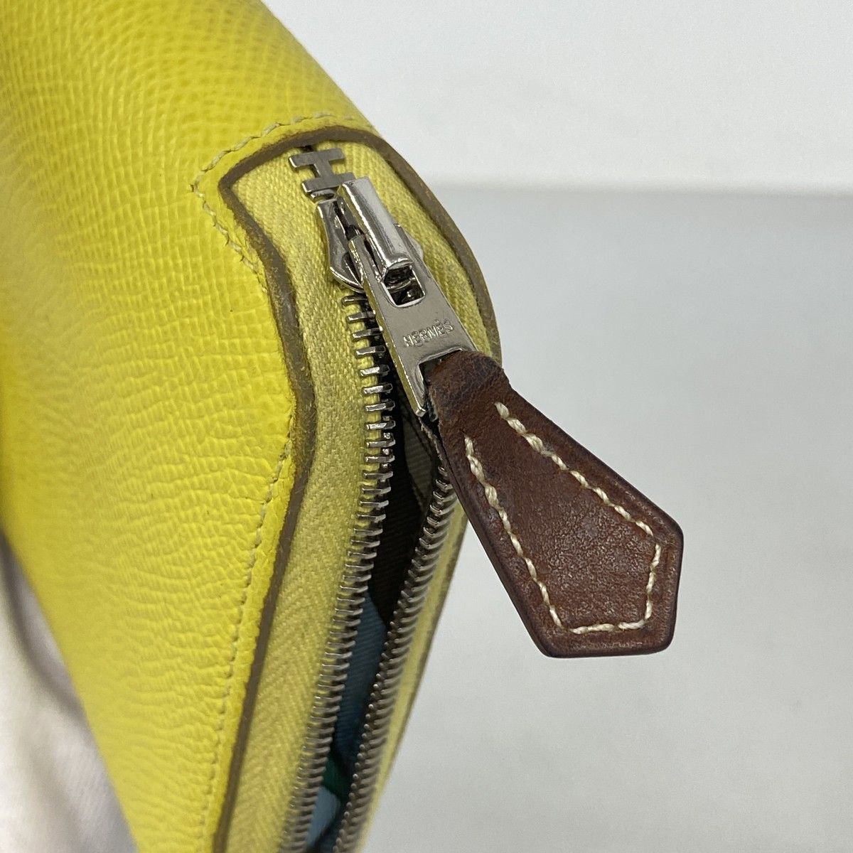 Hermes Wallet Azap Long Silk in Veau Lime Silver — view 7
