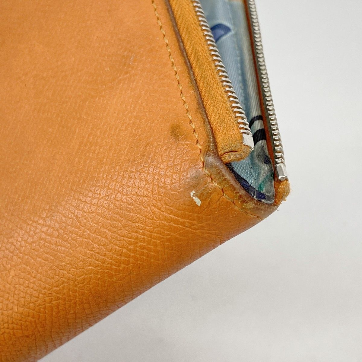 Hermes Wallet Azap Long Silk in Veau Capucines Silver — view 5