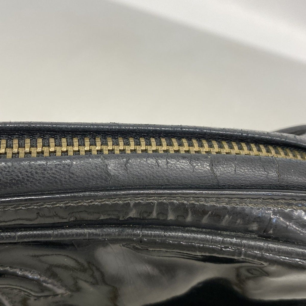 Chanel Shoulder Bag Quilted Patent Leather Black Gold — view 7
