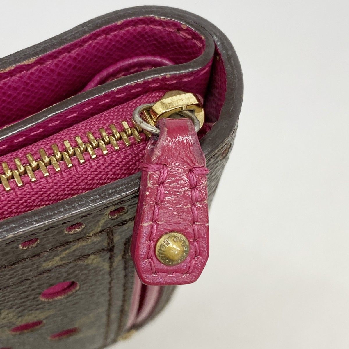 Louis Vuitton Wallet Monogram Perfo Compact Zip Fuchsia — view 6