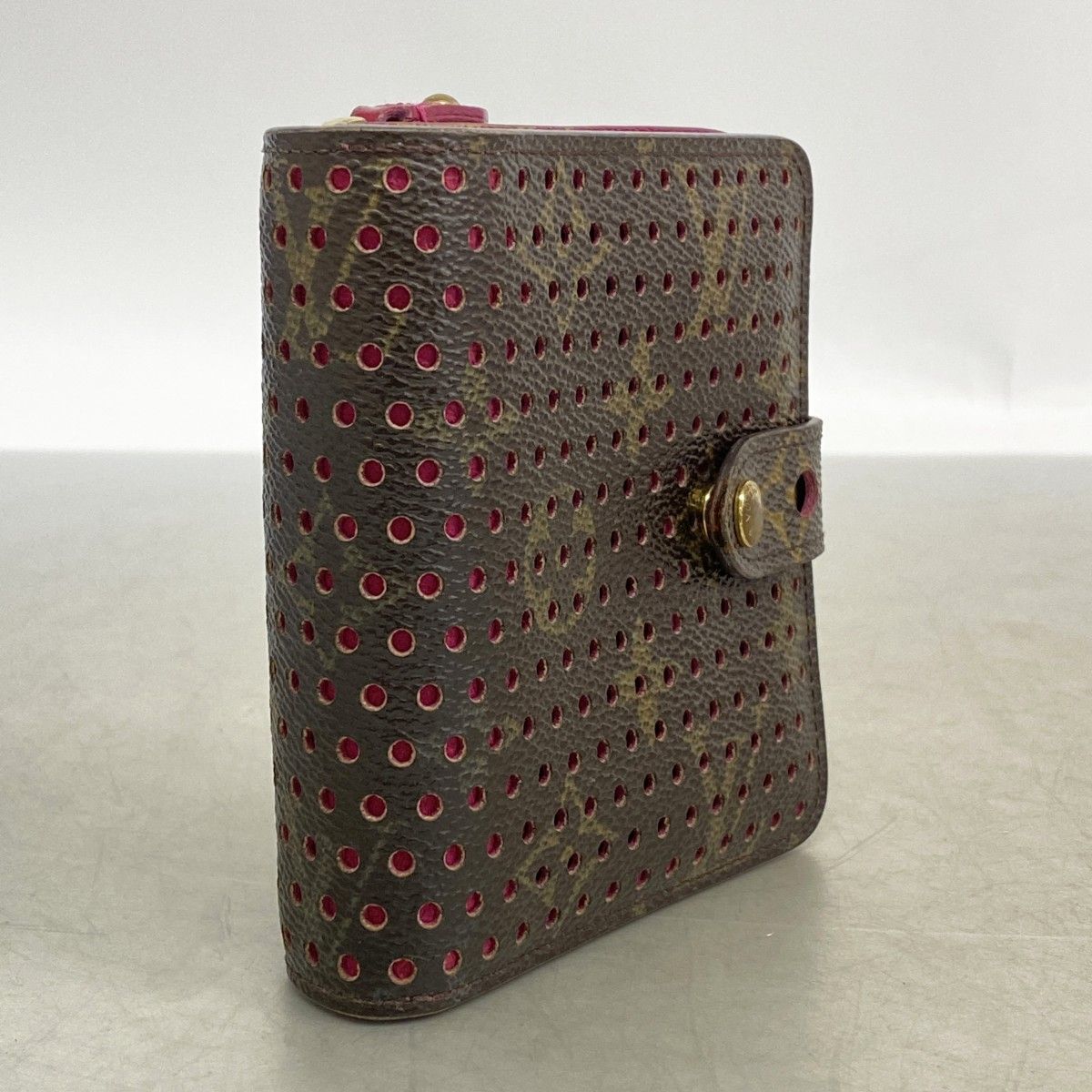Louis Vuitton Wallet Monogram Perfo Compact Zip Fuchsia — view 2