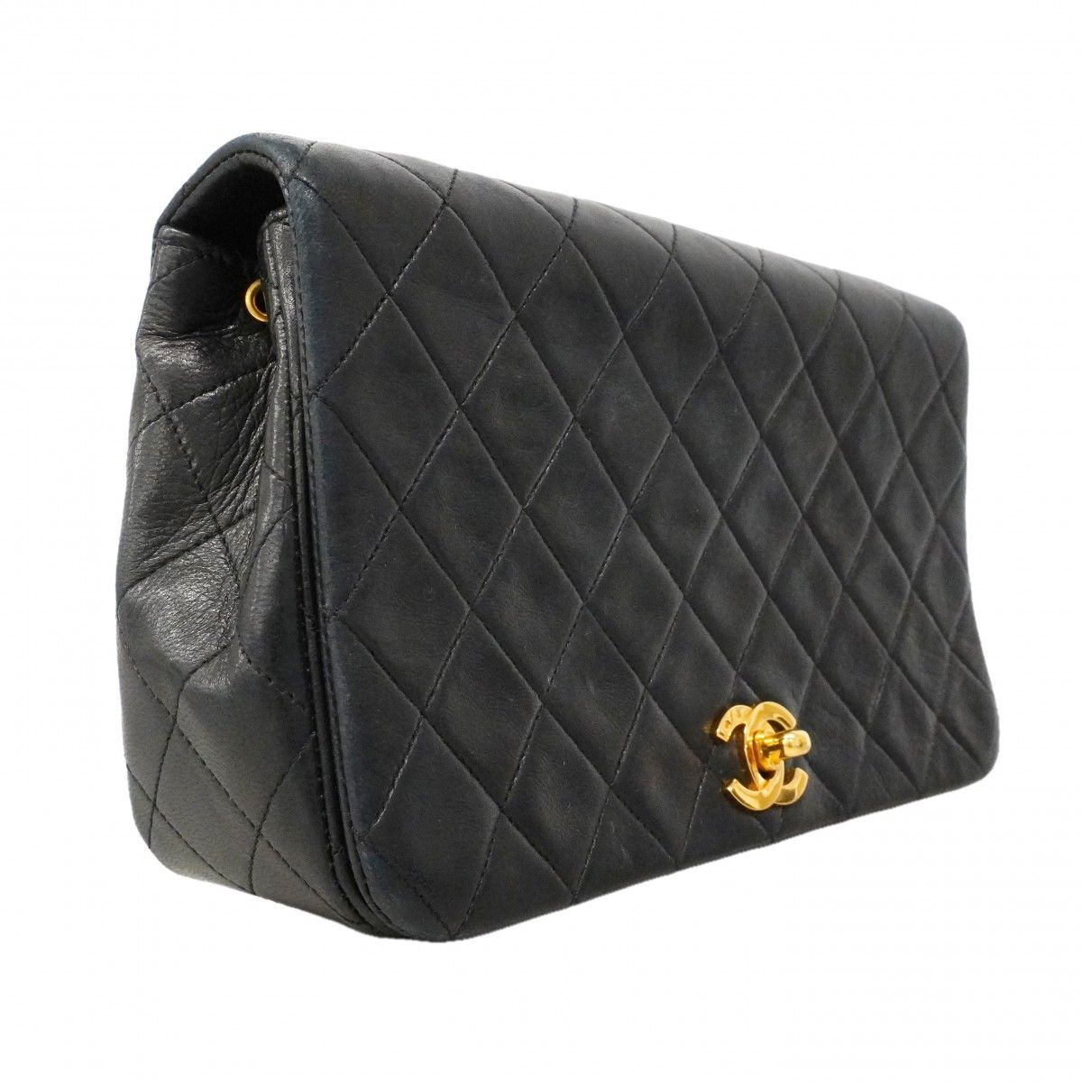 Chanel Shoulder Bag Quilted Lambskin Black Gold — view 2