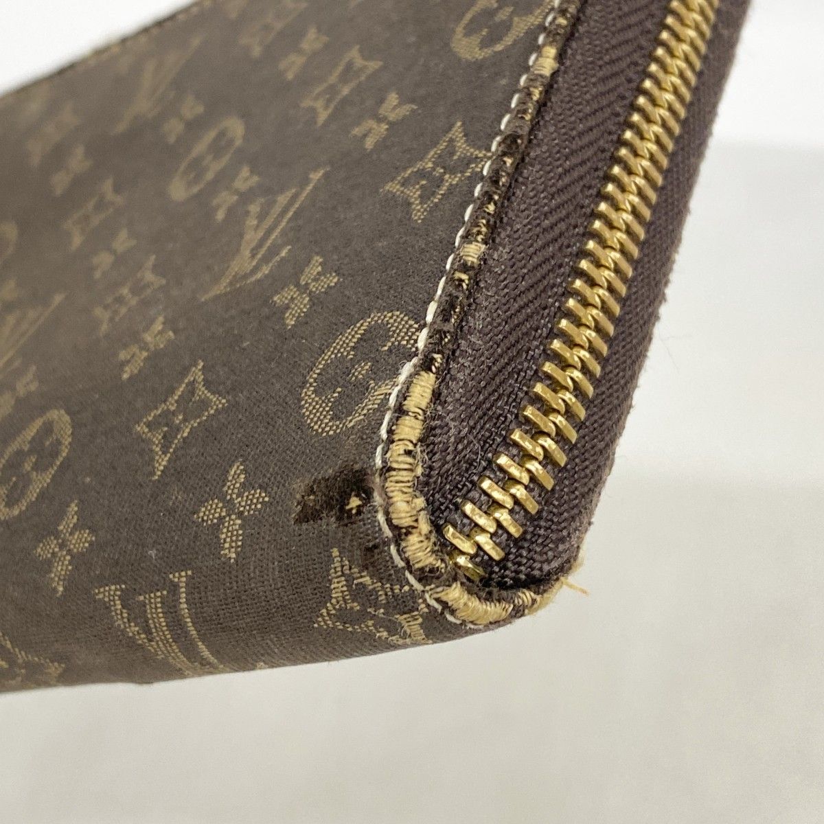 Louis Vuitton Wallet Monogram Idylle Zippy Fuzan — view 6