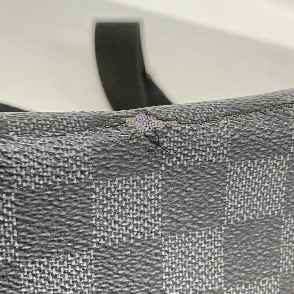 Louis Vuitton Shoulder Bag Damier Graphite District PM Gray — view 7