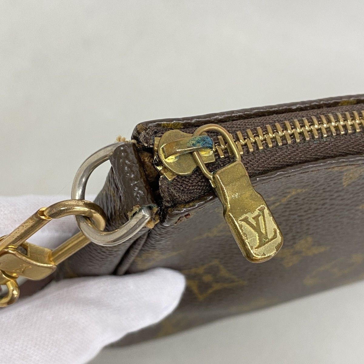 Louis Vuitton Pouch Monogram Pochette Brown — view 3