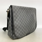 Louis Vuitton Shoulder Bag Damier Graphite Daniel MM Gray Black — view 2
