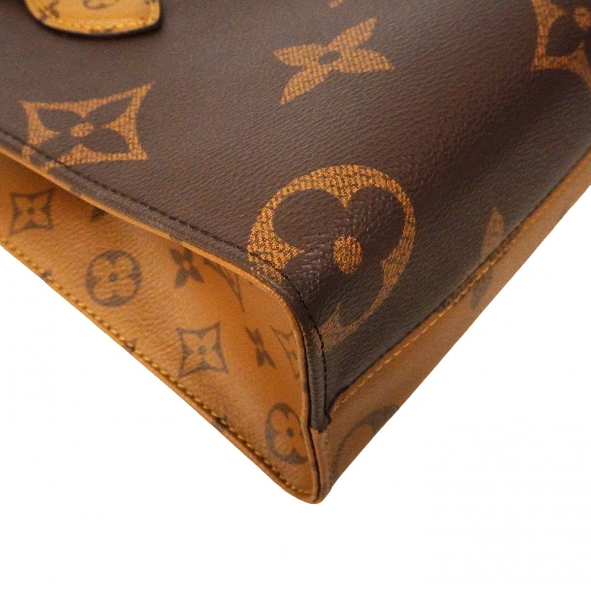 Louis Vuitton Handbag Monogram Giant Reverse On The Go PM Brown 2-Way — view 7