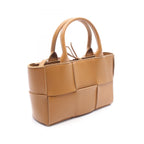 Bottega Veneta Tote Mini Arco 2-Way Camel Leather Maxi Intrecciato — view 2