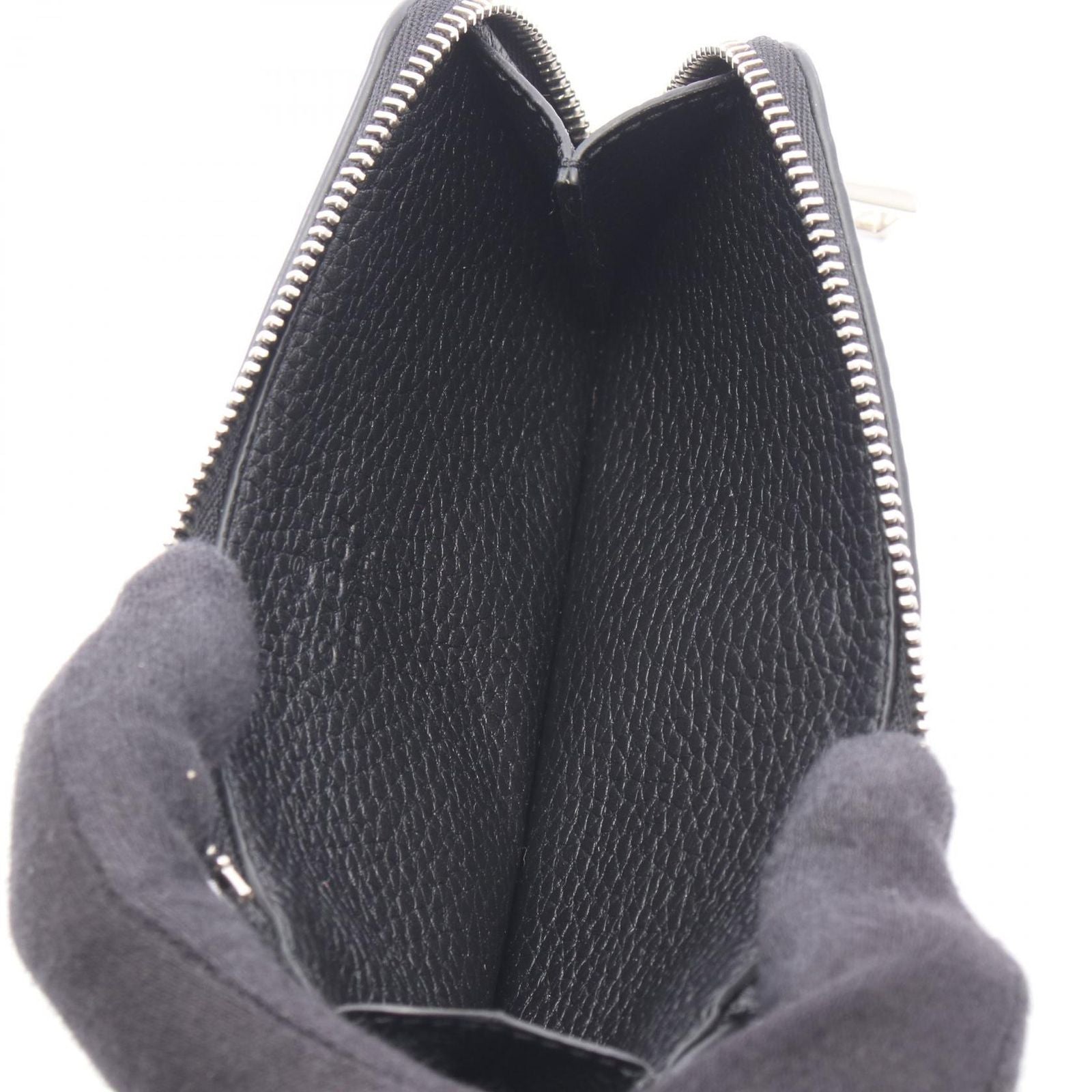 Gucci Coin Case Embossed Logo Card Black Leather — view 3