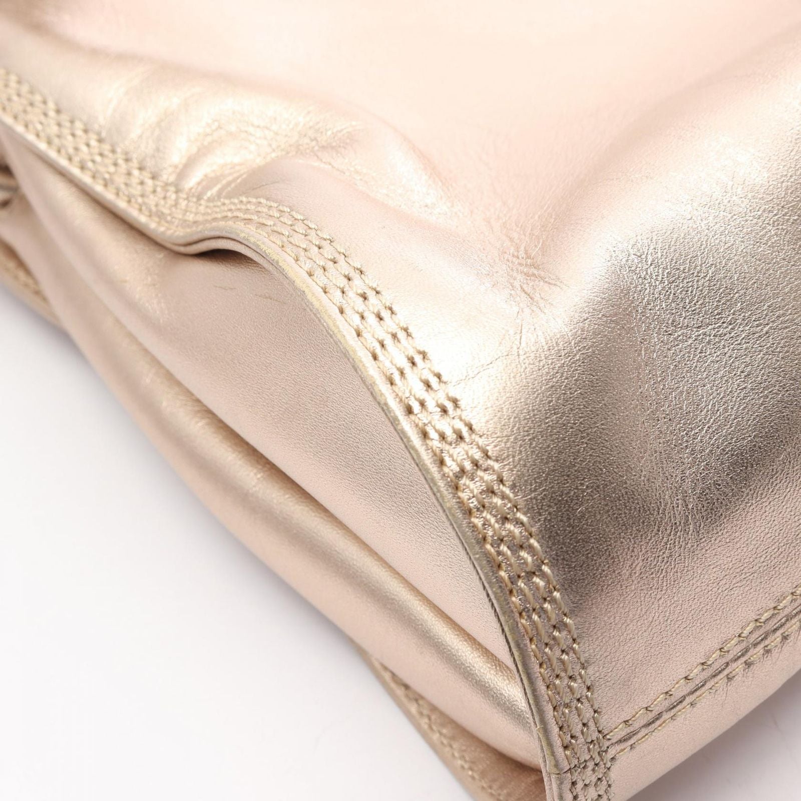 Loewe Handbag Anagram Gold Leather — view 8