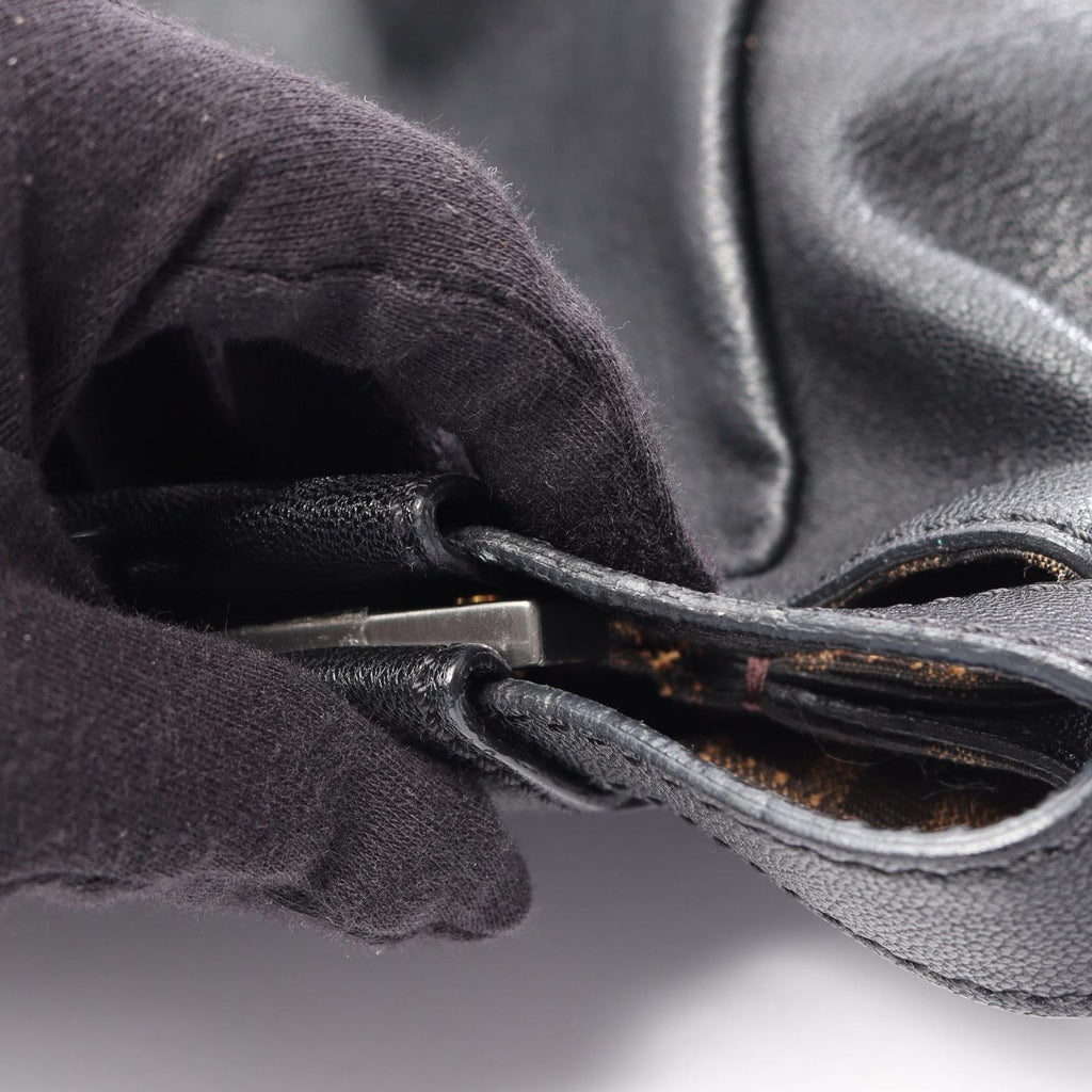 Fendi Handbag Peekaboo Large 2-Way Black Leather — view 7