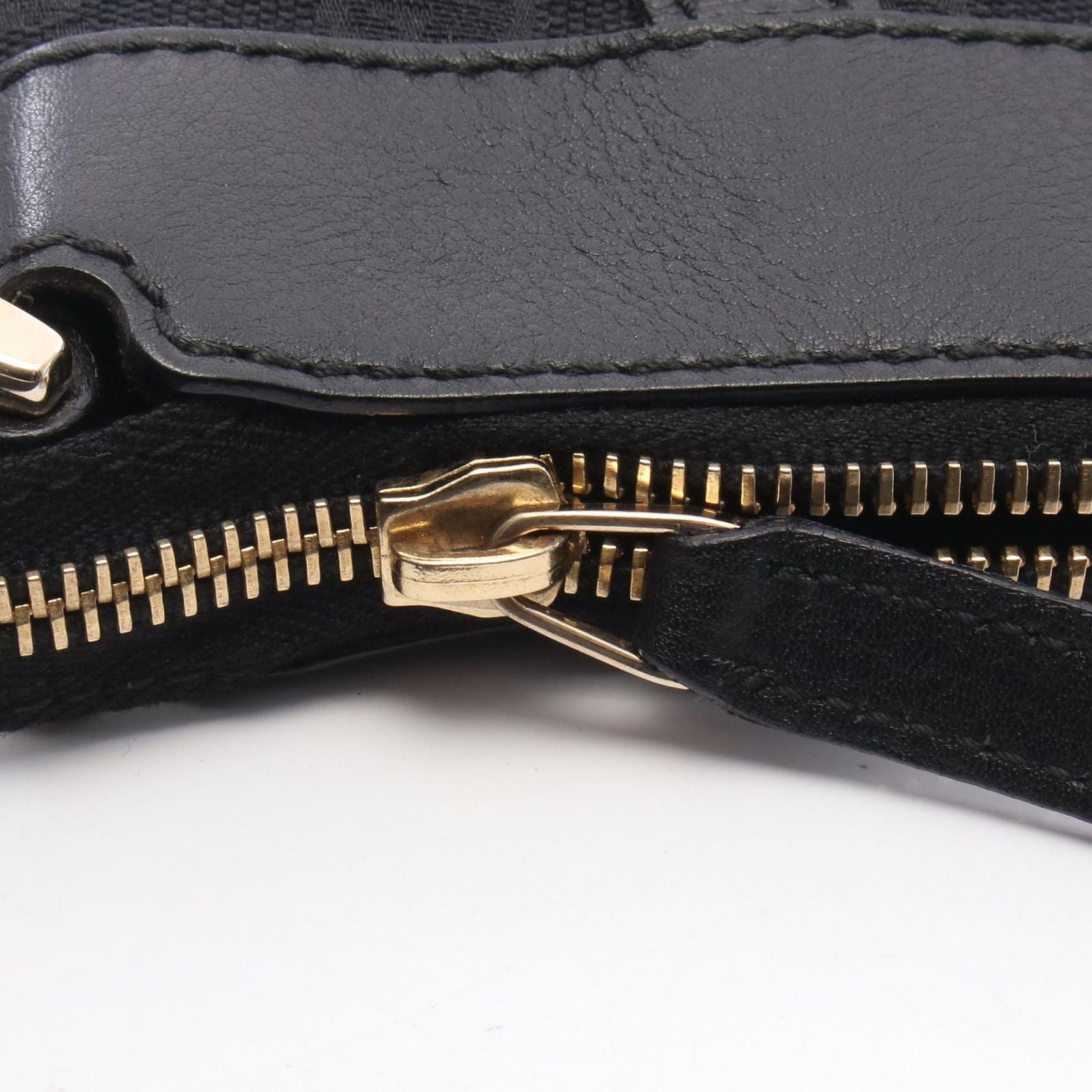 Gucci Shoulder Bag Abbey GG Canvas Black — view 6