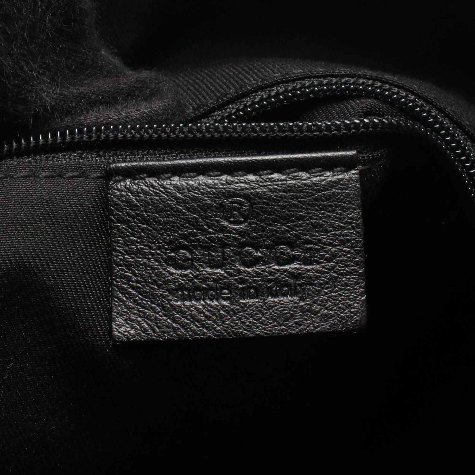 Gucci Shoulder Bag Abbey GG Canvas Black — view 4