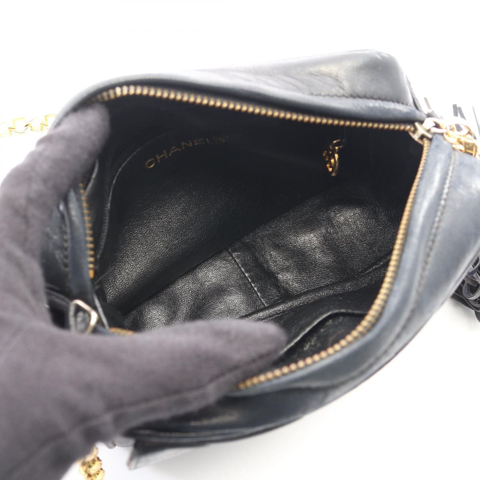 Chanel Shoulder Bag Stitch Blanc Tassel Black Lambskin Fringe Mini Chain — view 3