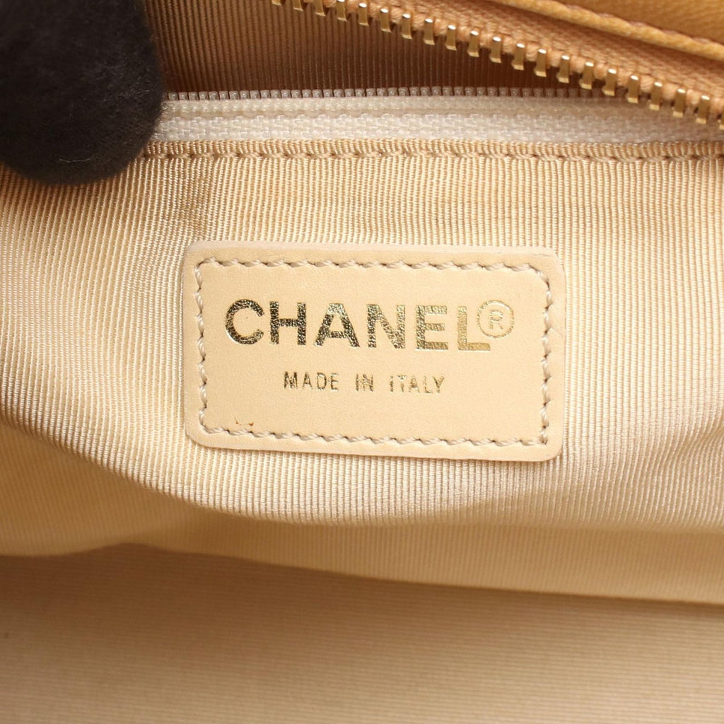 Chanel Tote Choco Bar Beige Lambskin — view 4