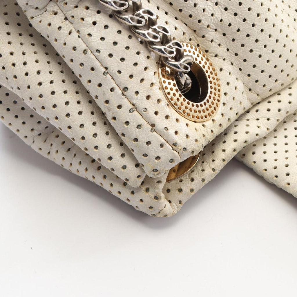 Chanel Shoulder Bag 2.55 Perforated White Leather Chain — view 7