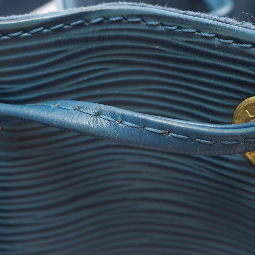 Louis Vuitton Shoulder Bag Petit Noe Epi Toledo Blue Leather — view 8