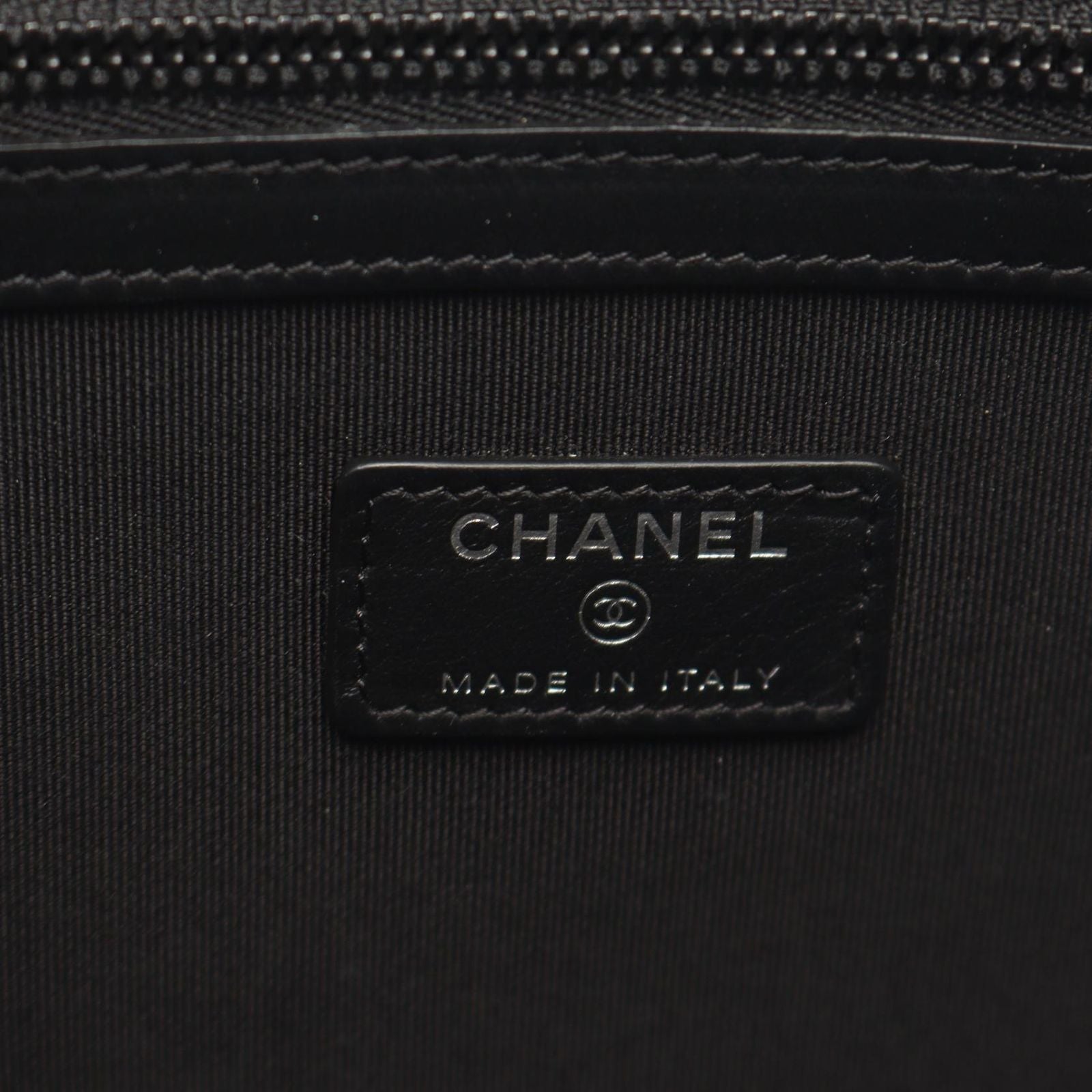 Chanel Clutch Quilted Black Leather — view 4
