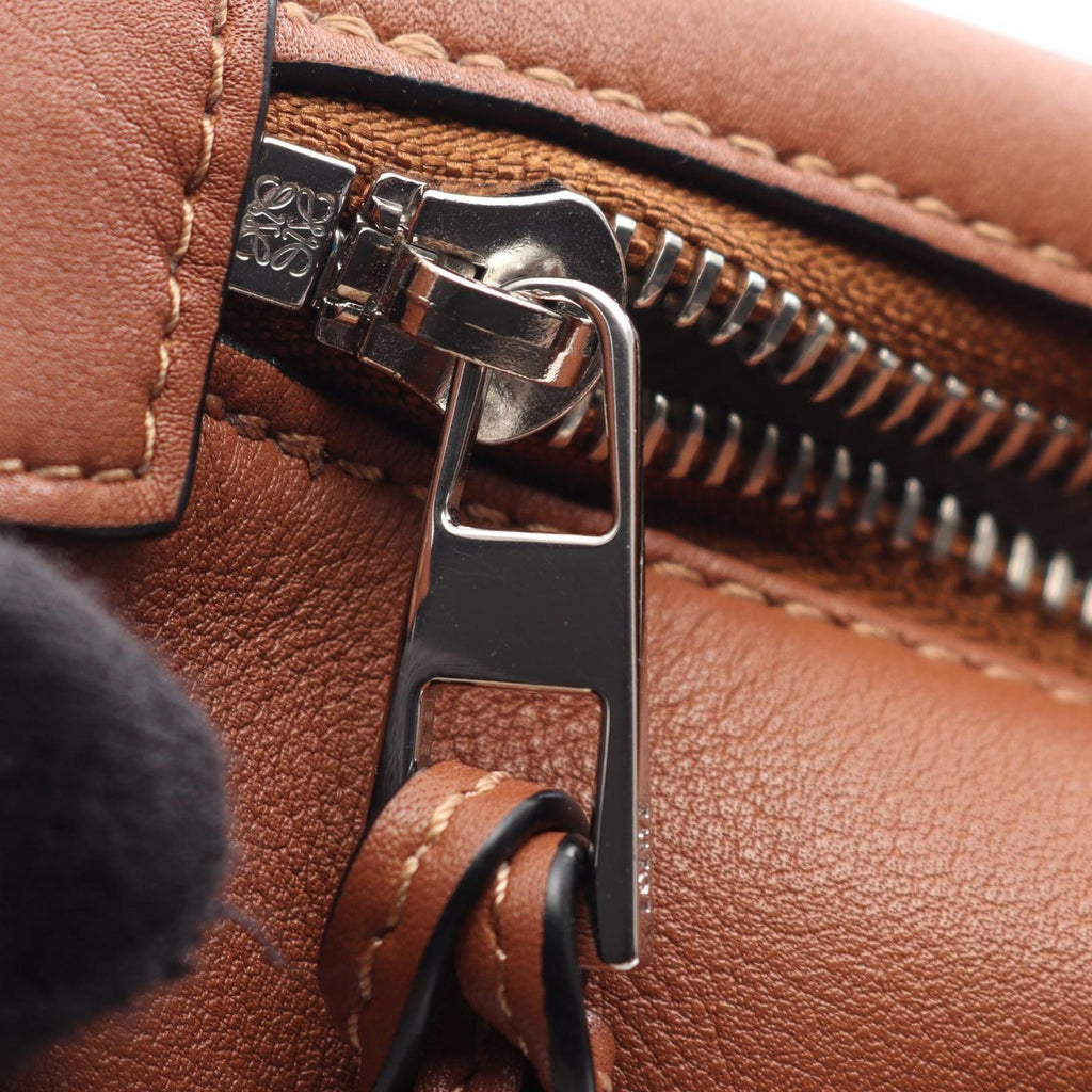 Loewe Shoulder Bag Cubby Small Brown Leather — view 7