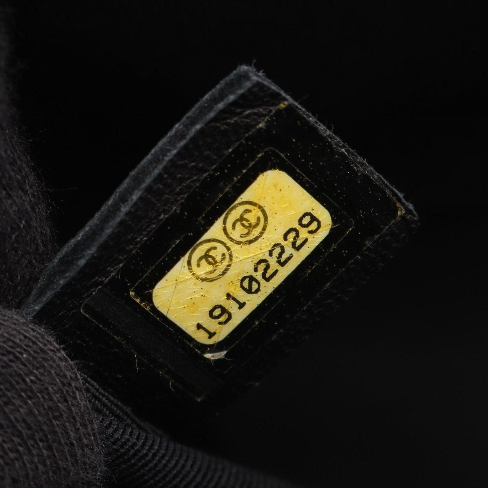 Chanel Shoulder Bag Boy Black Lambskin Boy Chain — view 5