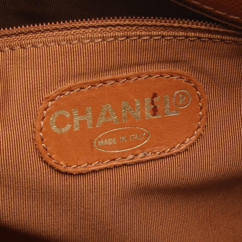 Chanel Shoulder Bag Camel Caviar Leather — view 4
