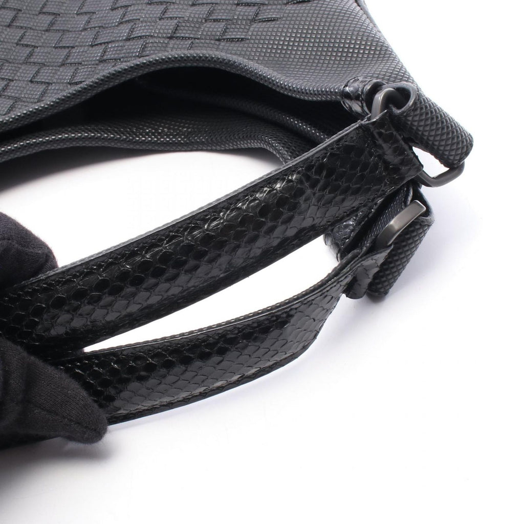 Bottega Veneta Shoulder Bag Campana Intrecciato Black Leather — view 6