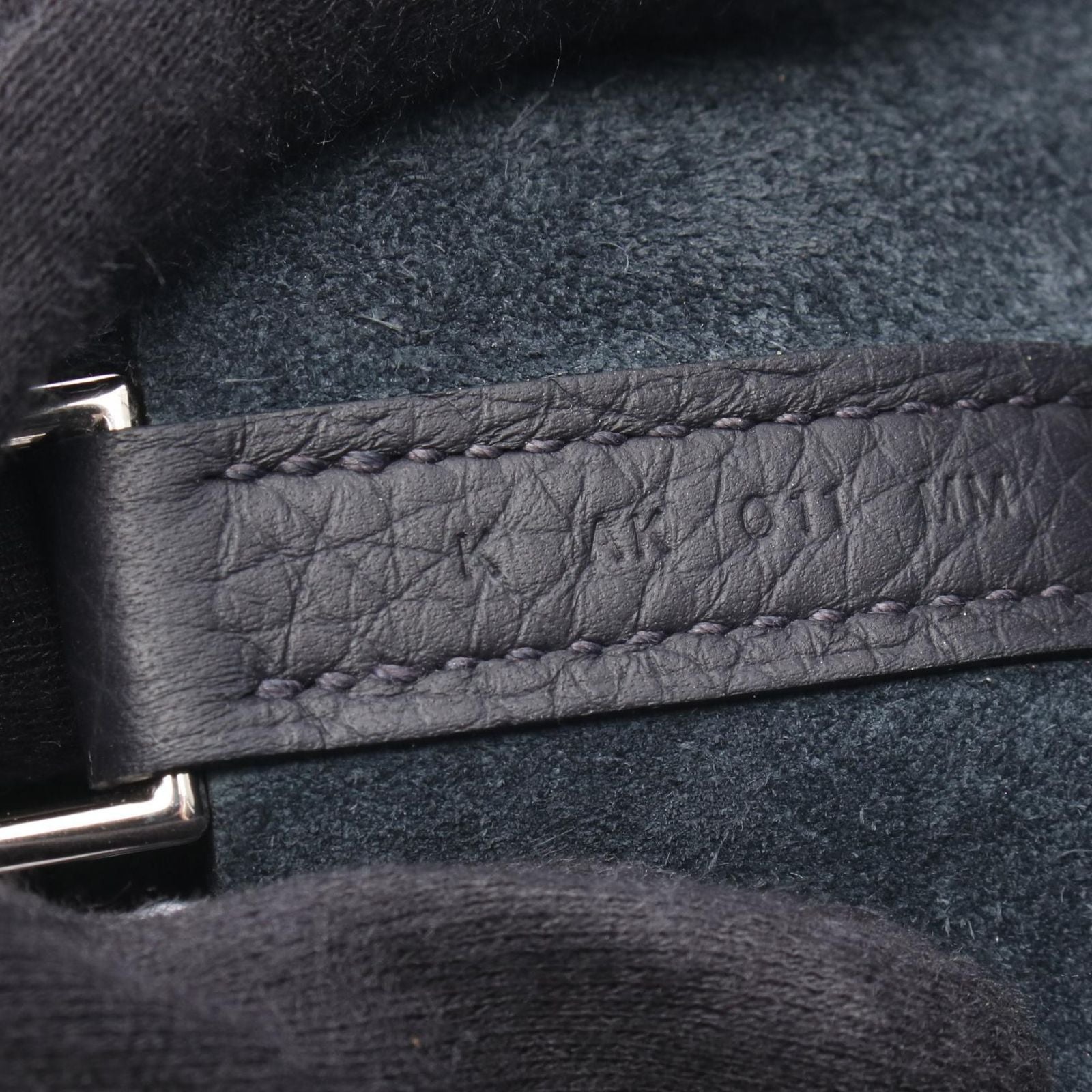 Hermes Handbag Picotin Lock PM Canvas Leather — view 5