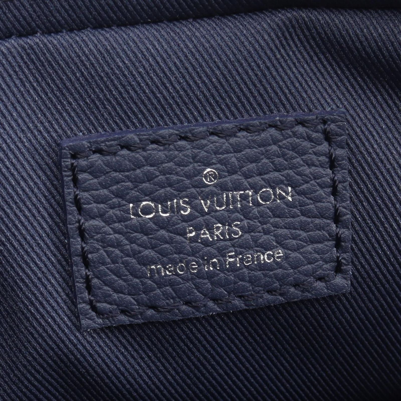 Louis Vuitton Shoulder Bag Trio Messenger Leather — view 4