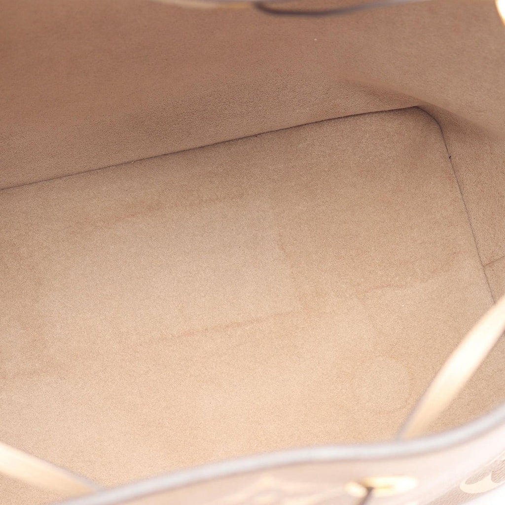 Louis Vuitton Shoulder Bag Neo Noe MM Bicolor 2-Way Tourtelle Cream Leather — view 7