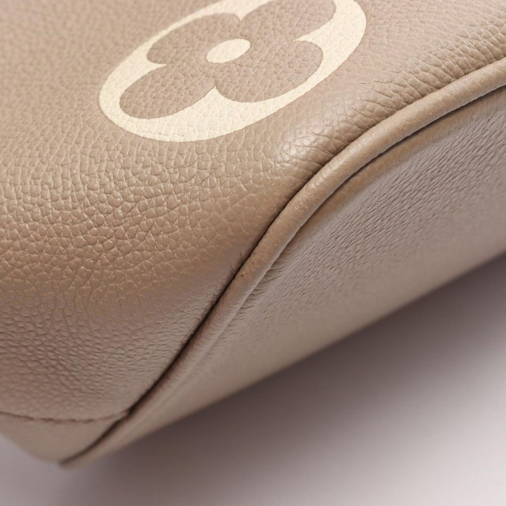 Louis Vuitton Shoulder Bag Neo Noe MM Bicolor 2-Way Tourtelle Cream Leather — view 8