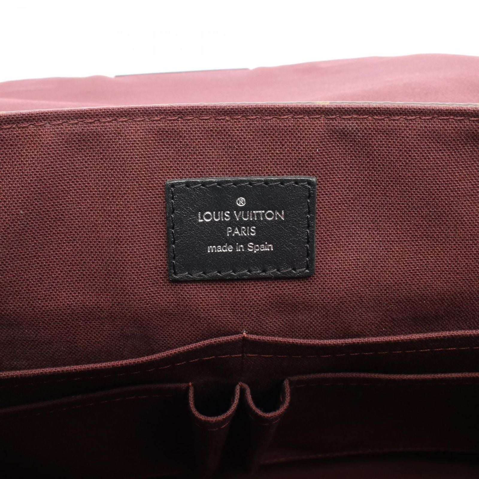 Louis Vuitton Shoulder Bag District MM Canvas Leather — view 4