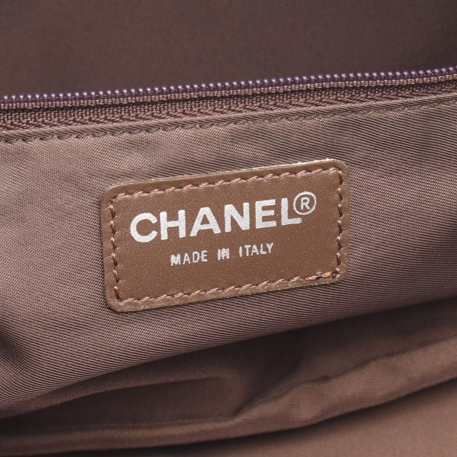 Chanel New Travel Line Khaki Leather Boston — view 4