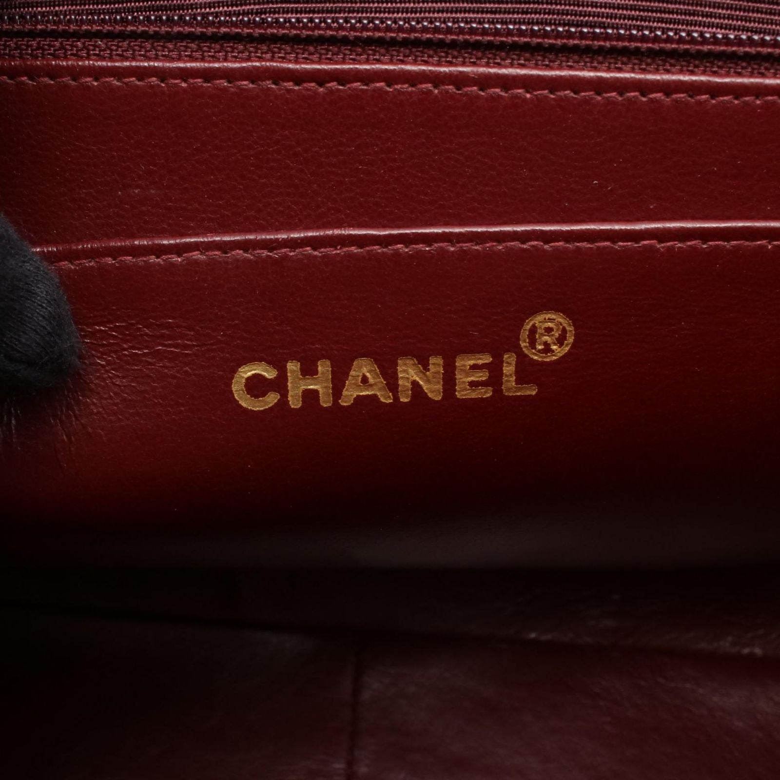 Chanel Shoulder Bag Maxi Quilted 34 Black Lambskin Chain — view 4