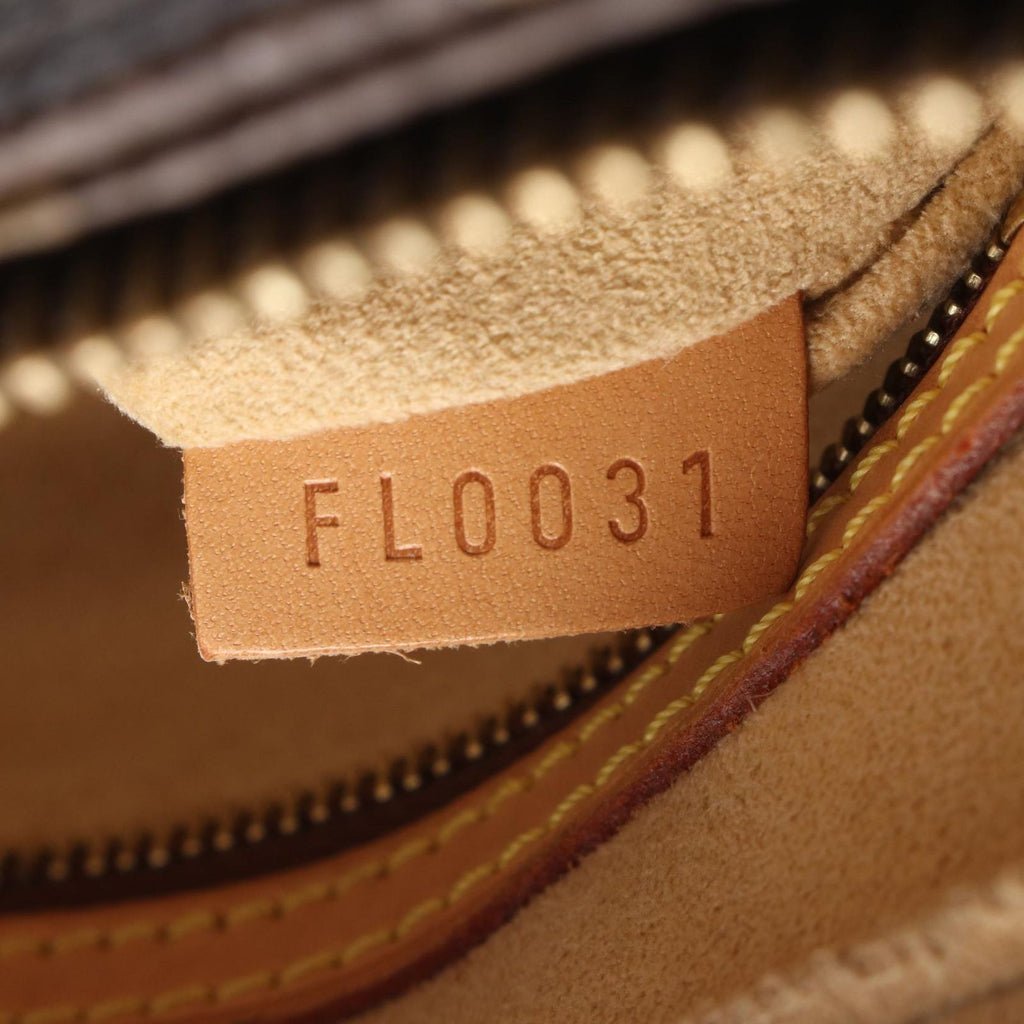 Louis Vuitton Shoulder Bag Looping MM Canvas Leather — view 5