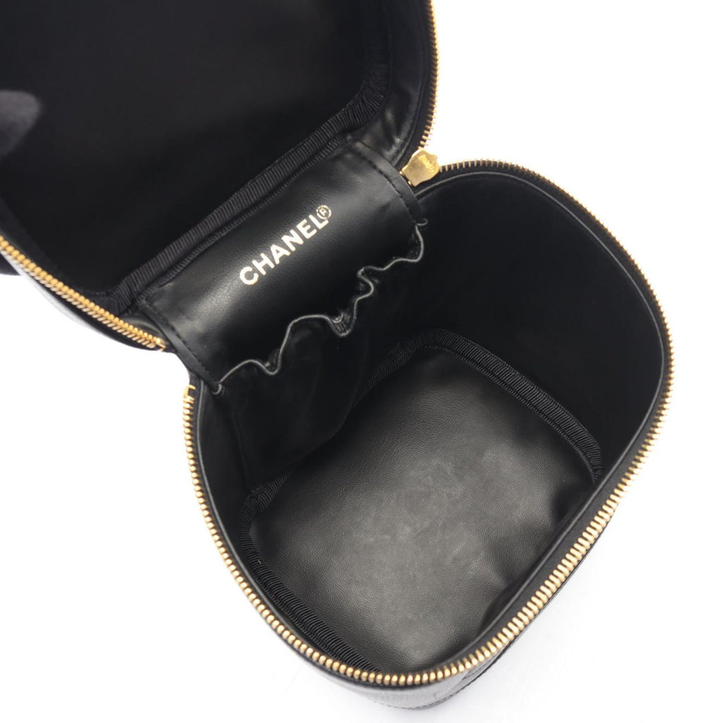 Chanel Handbag CC Logo Black Caviar Leather — view 3