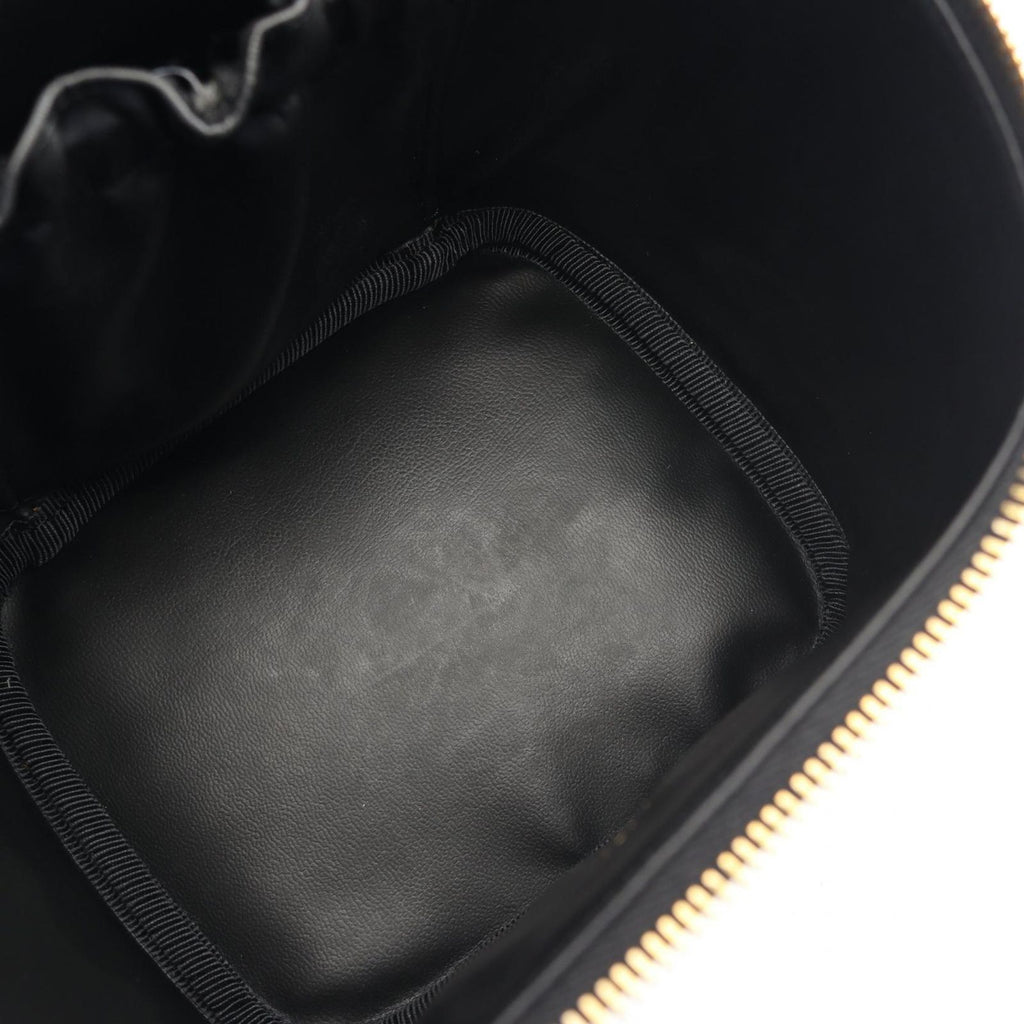 Chanel Handbag CC Logo Black Caviar Leather — view 7