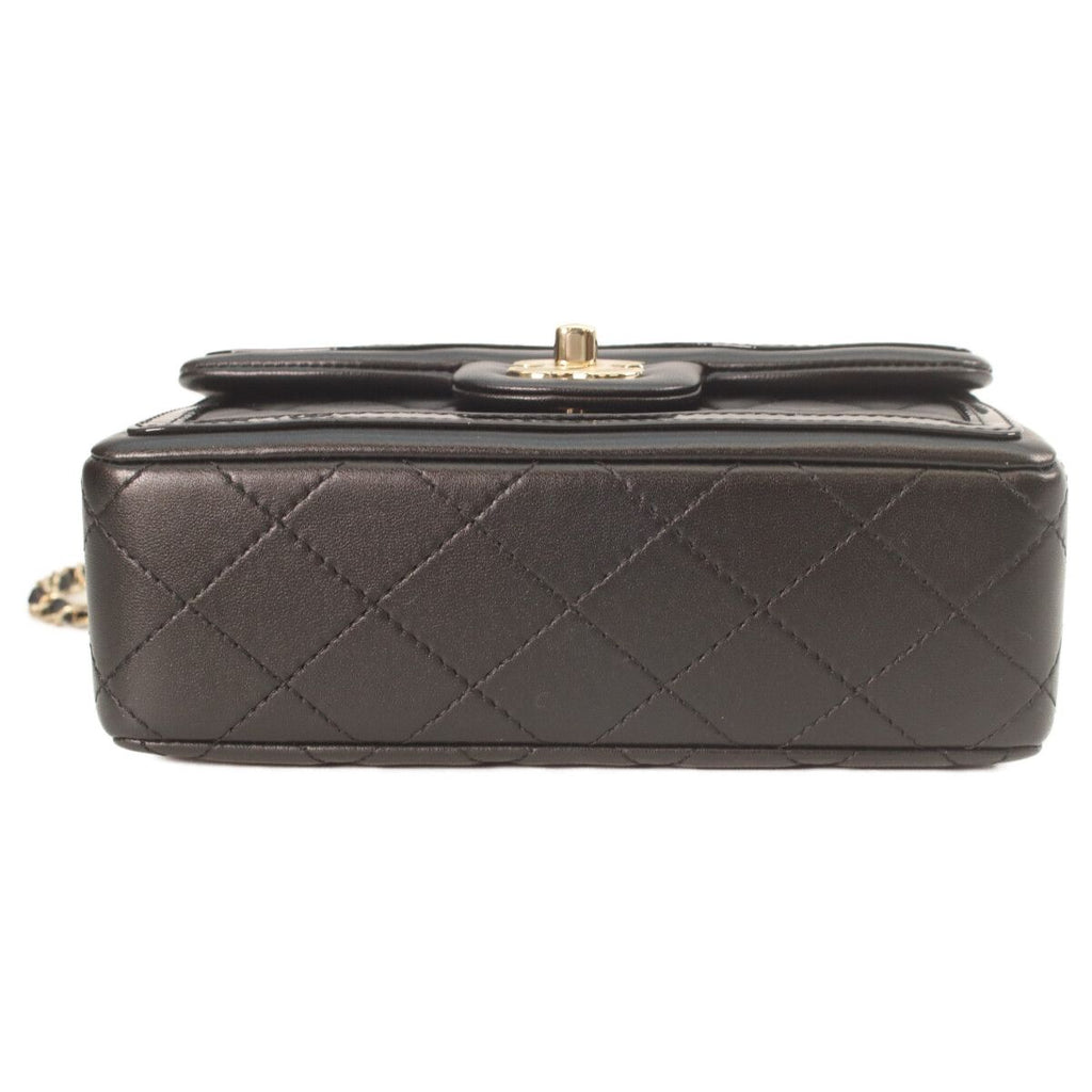 Chanel Quilted 20 Black Lambskin Patent Gold Single Flap — view 5