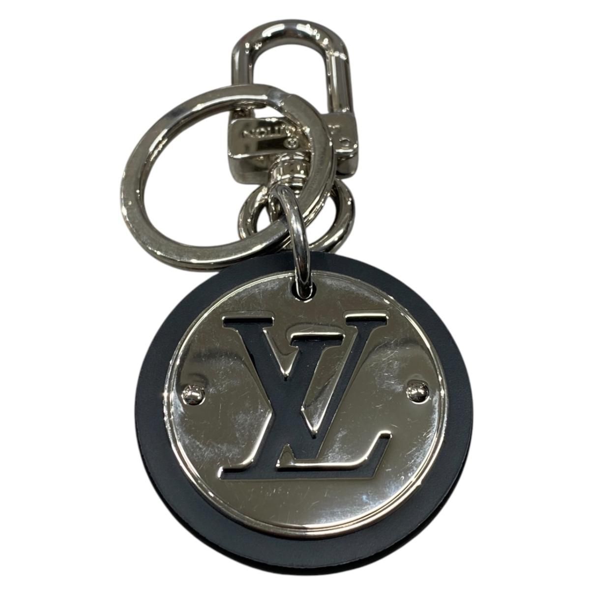 Louis Vuitton Key Ring Porte Cles LV Circle LV Logo Silver Key Holder — view 5