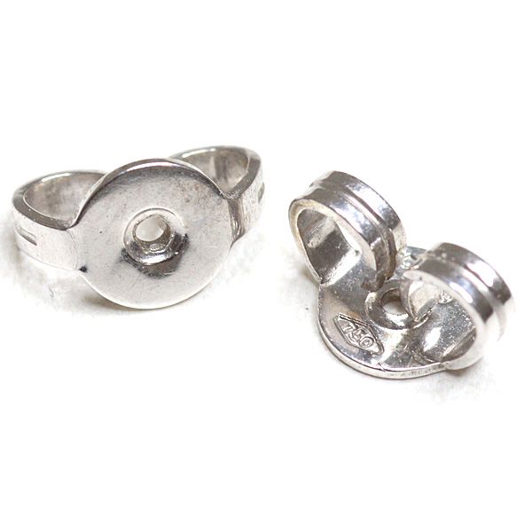Gucci GG Running White Gold Earrings 18k Double Studded — view 4