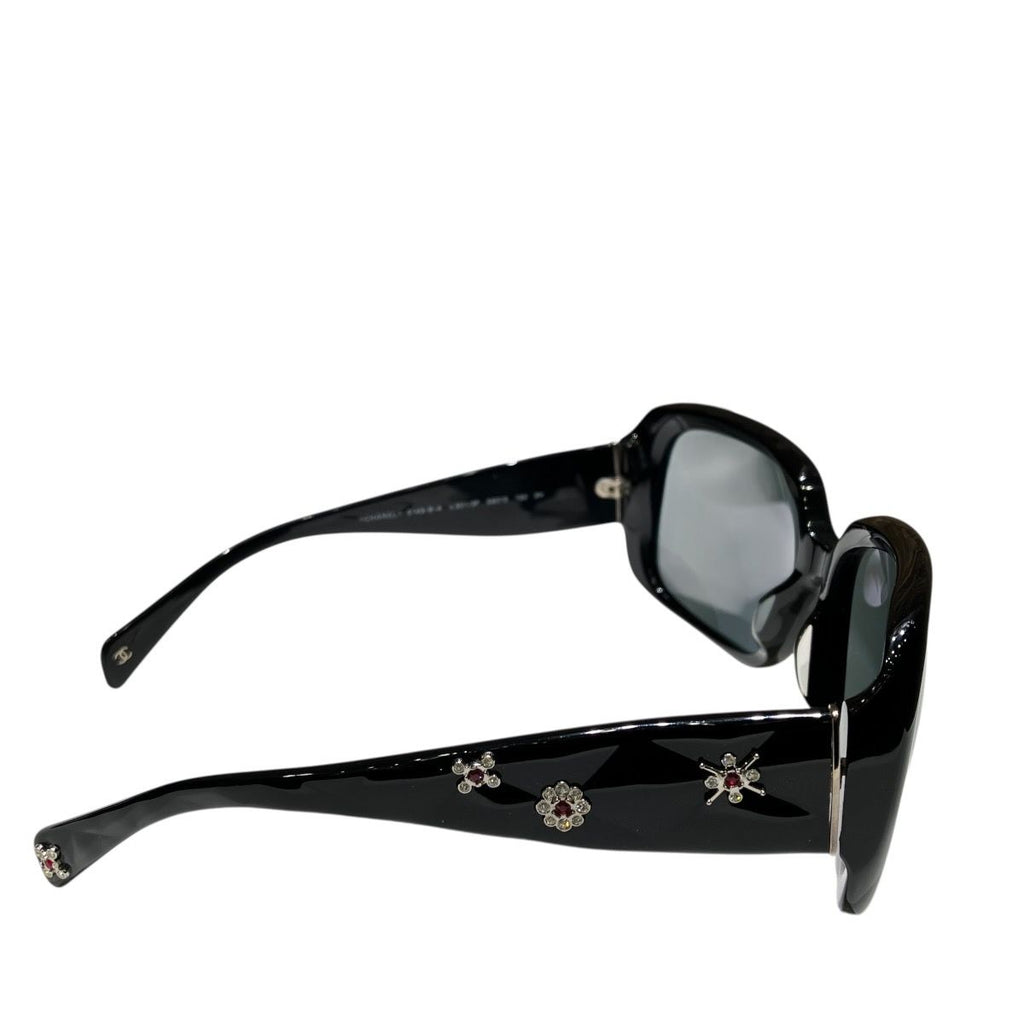 Chanel CC Logo Sunglasses Acetate Rhinestone Eyewear — view 6