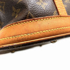 Louis Vuitton GM Monogram Tote Canvas — view 8