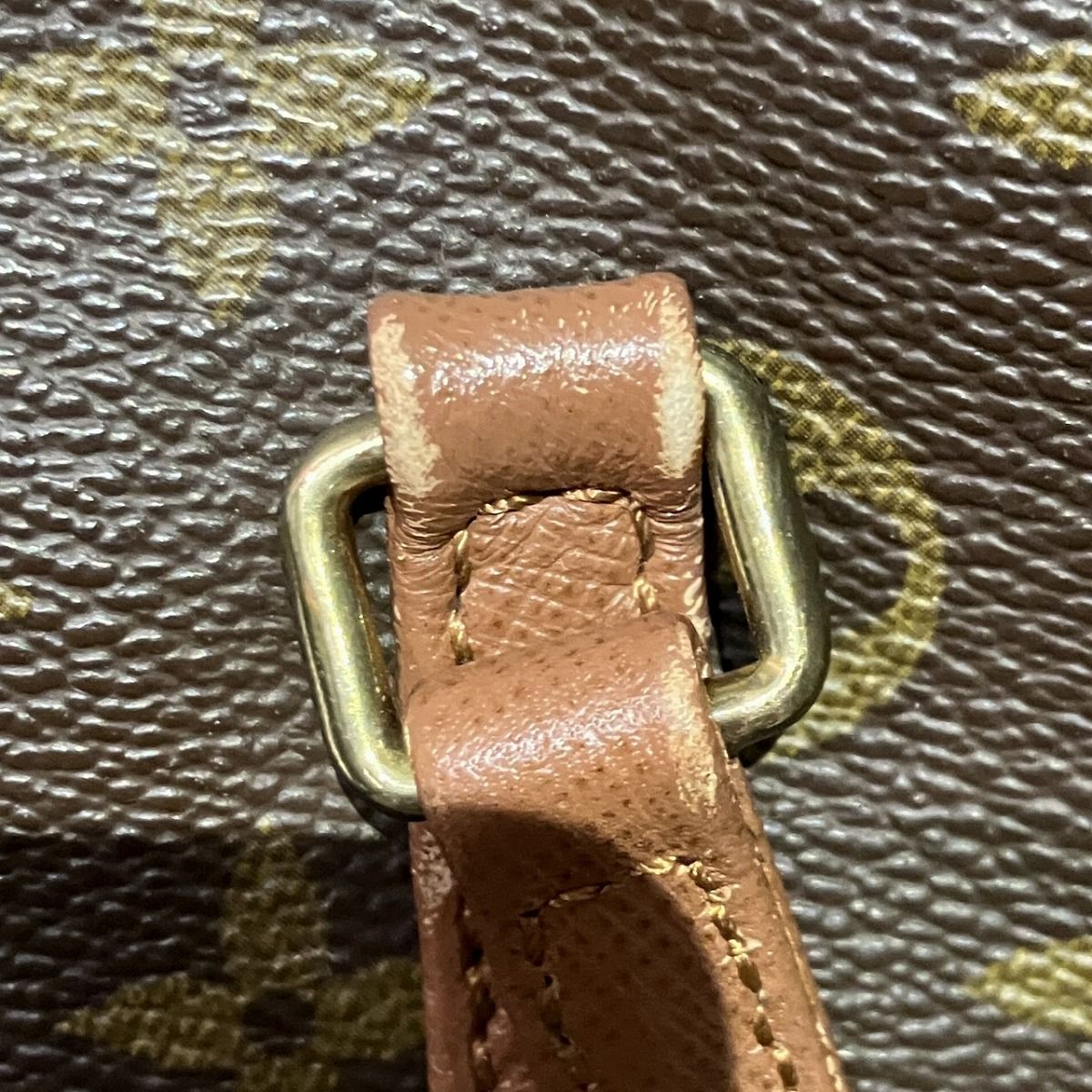 Louis Vuitton Vintage Papillon Monogram Shoulder Bag Canvas — view 9