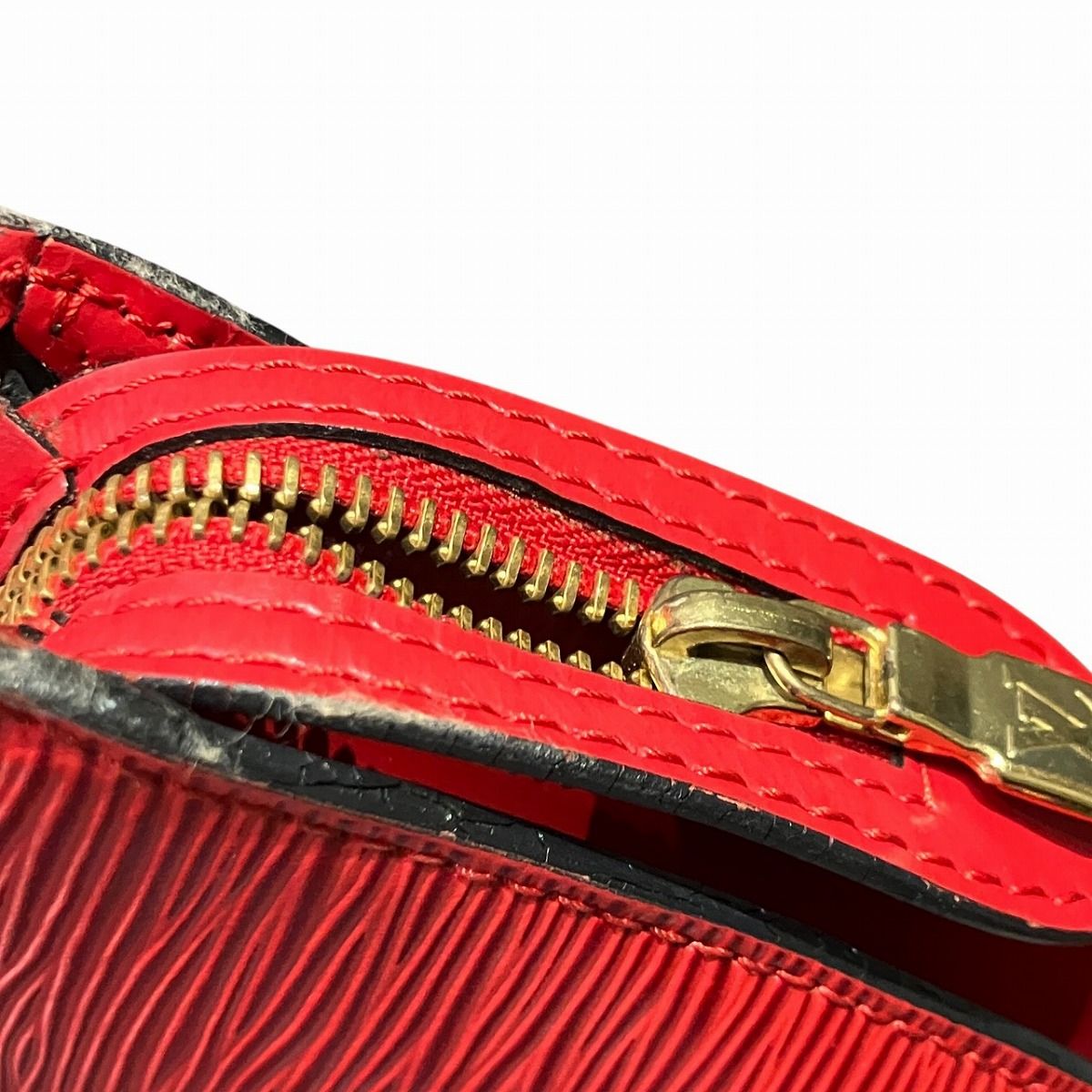 Louis Vuitton Saint Jacques Poignet Long Epi Shoulder Bag Leather