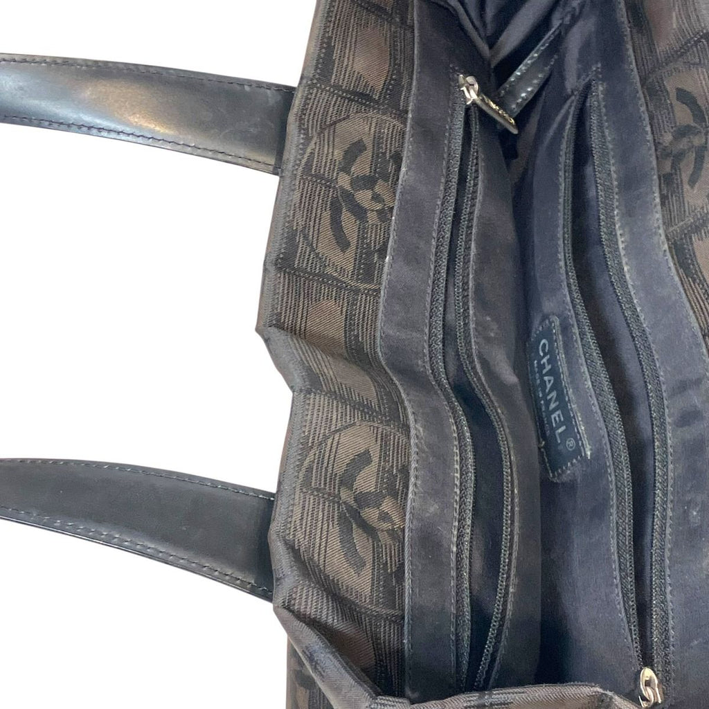 Chanel Tote PM New Travel Line Canvas Leather — view 7