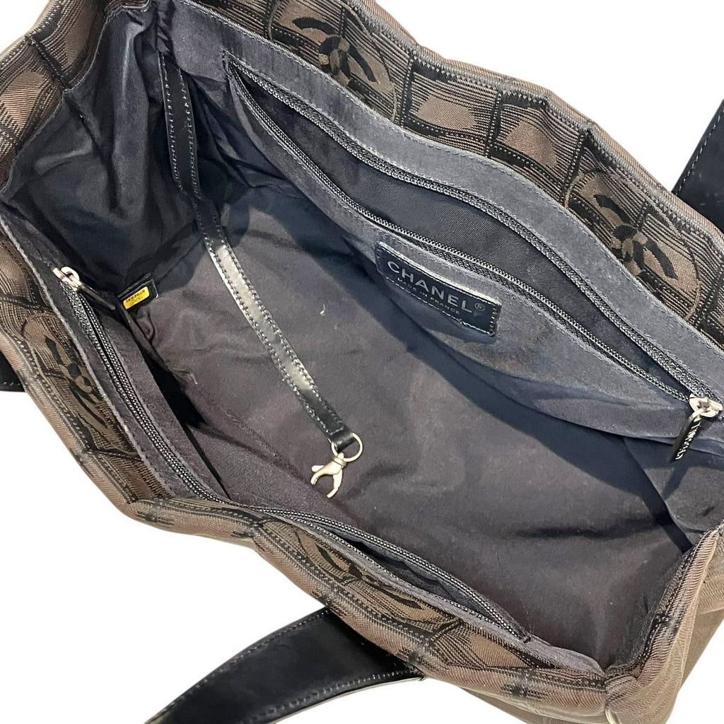 Chanel Tote PM New Travel Line Canvas Leather — view 5