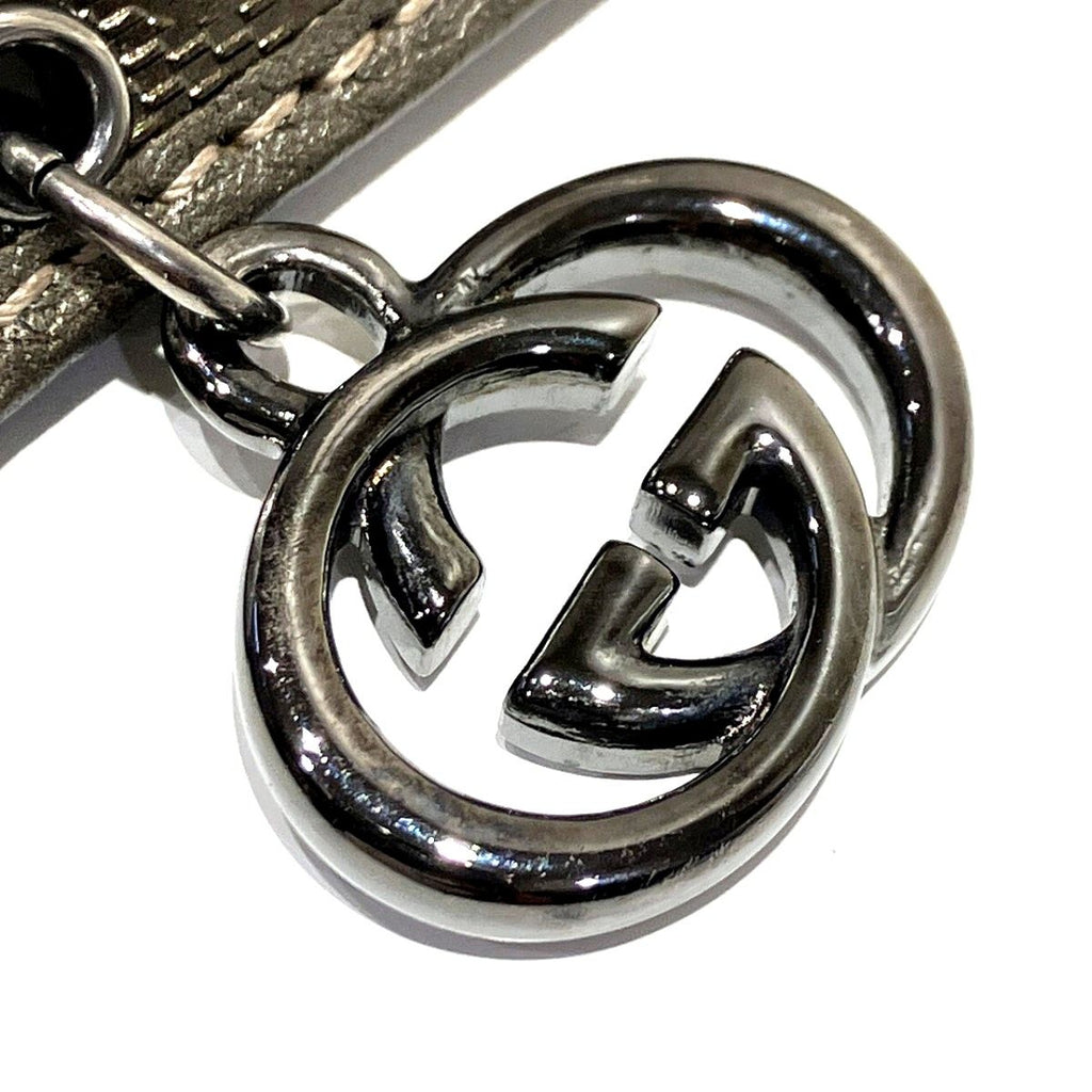 Gucci GG Supreme Key Case Leather Key Holder — view 9